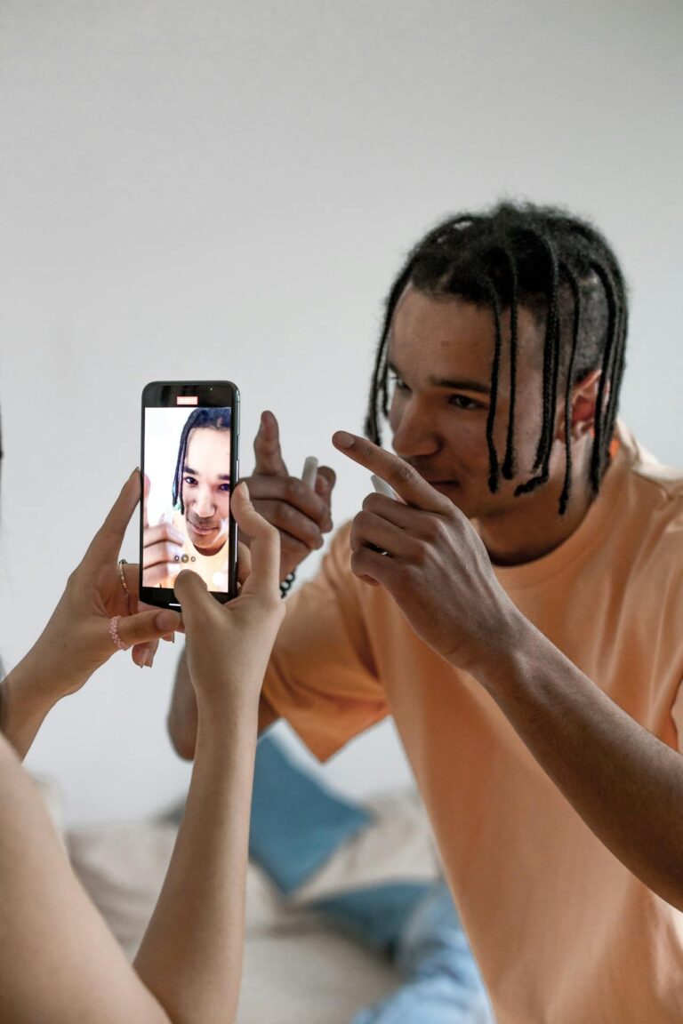 How to Pitch Brands as a Black Micro-Influencer: Your Complete Strategy Guide